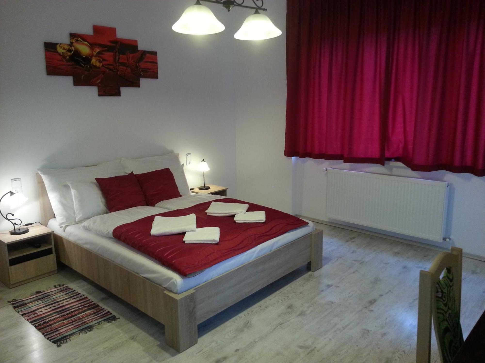 Downtown Apartment Miskolc Exterior foto