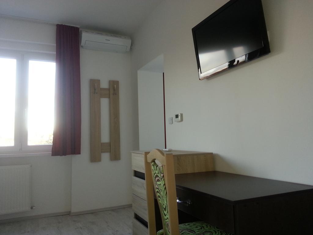 Downtown Apartment Miskolc Exterior foto
